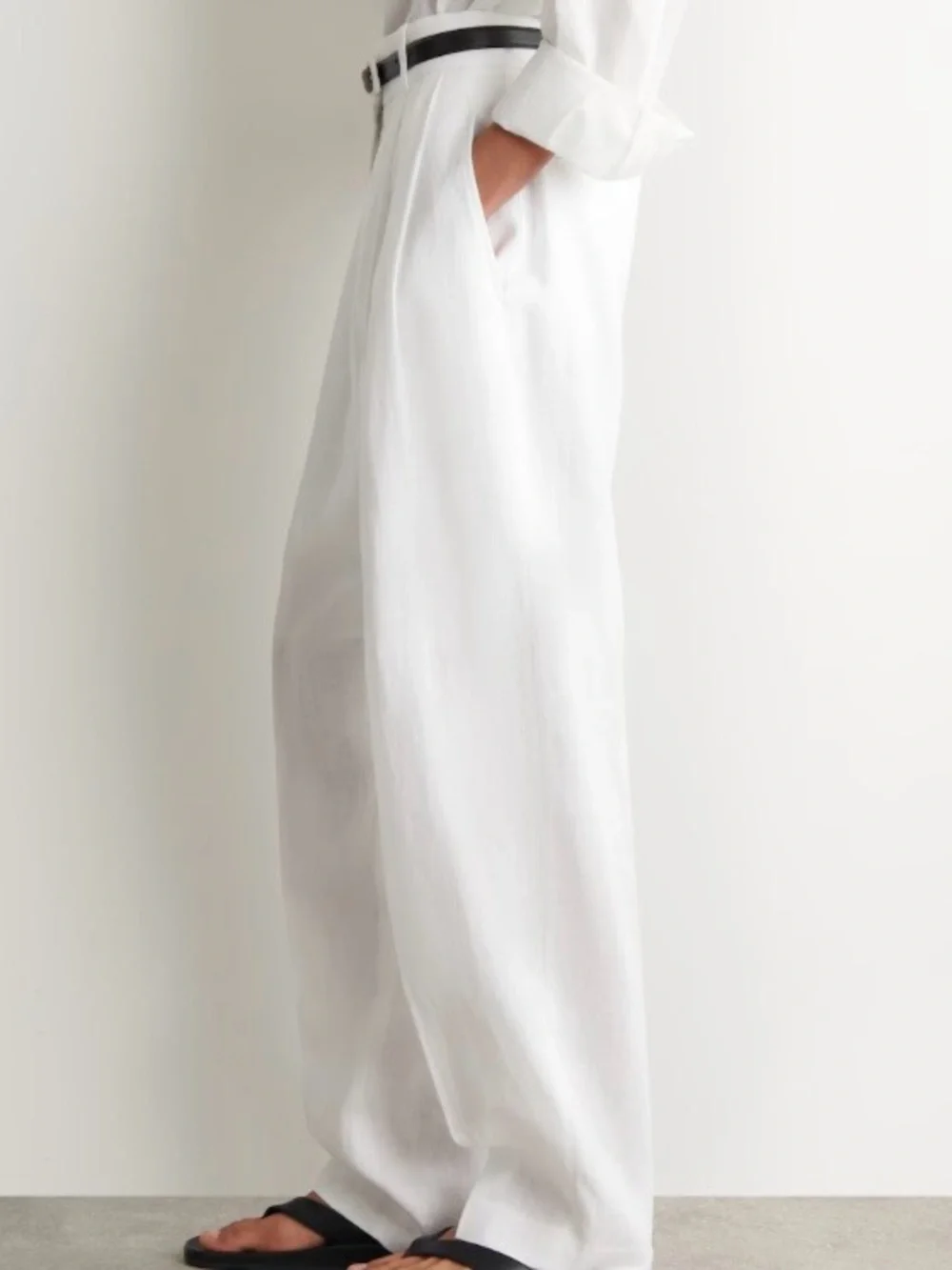COS Tailored Linen Barrel Leg Pants in White Size 6. NWT